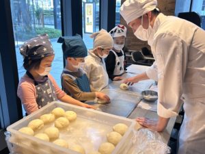 ポワン・エ・リーニュで工房見学とパン作り体験を！｜昭和こども園